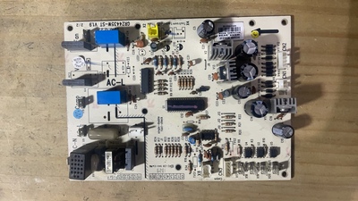 拆机格    空调30224408主板WZ4435电路GRZ4435W-ST