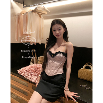 巴洛克缎面波点蕾丝鱼骨吊带胸衣