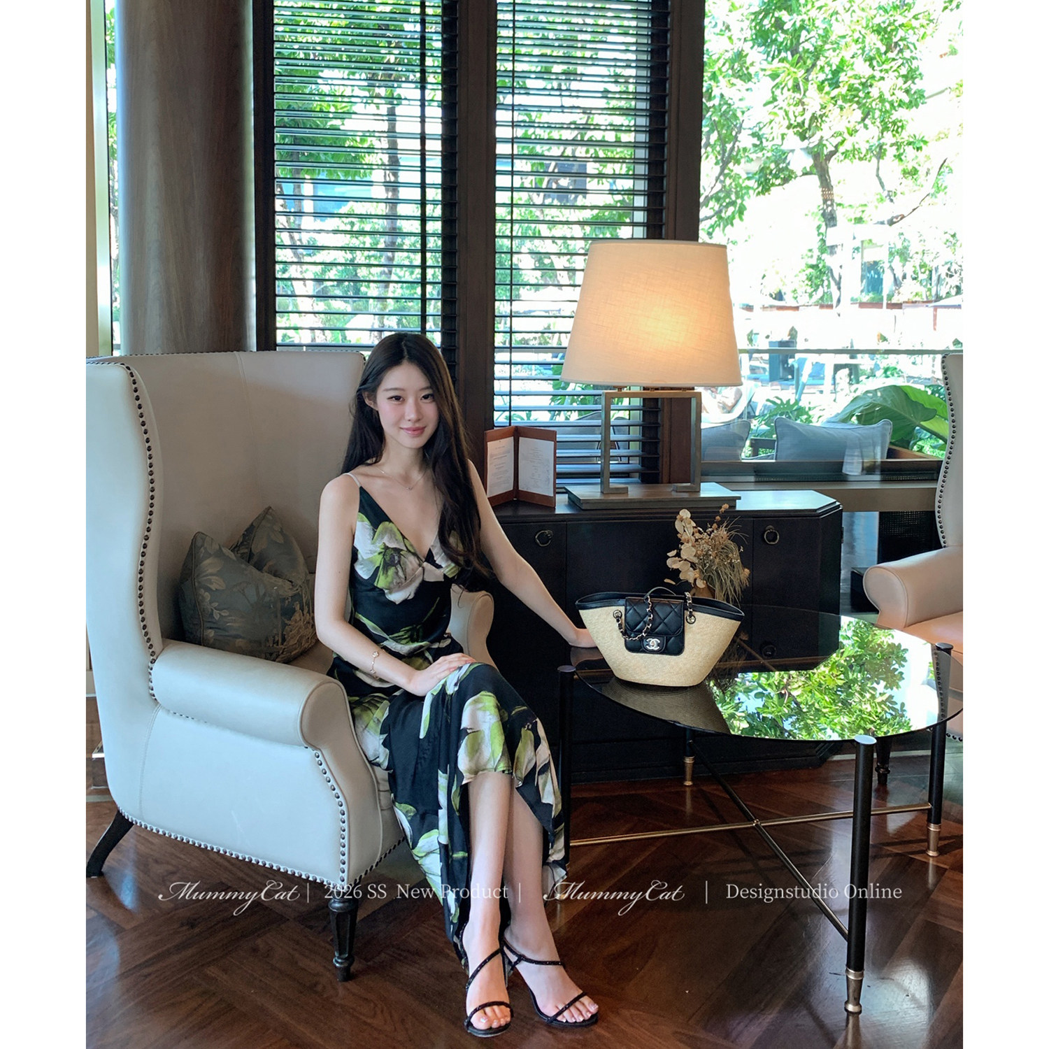 MummyCat下蛋喵 【白瑾玉兰】26新品V领印花收腰度假吊带连衣裙
