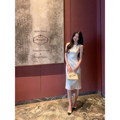 75醋酸高级气质无袖背心连衣裙