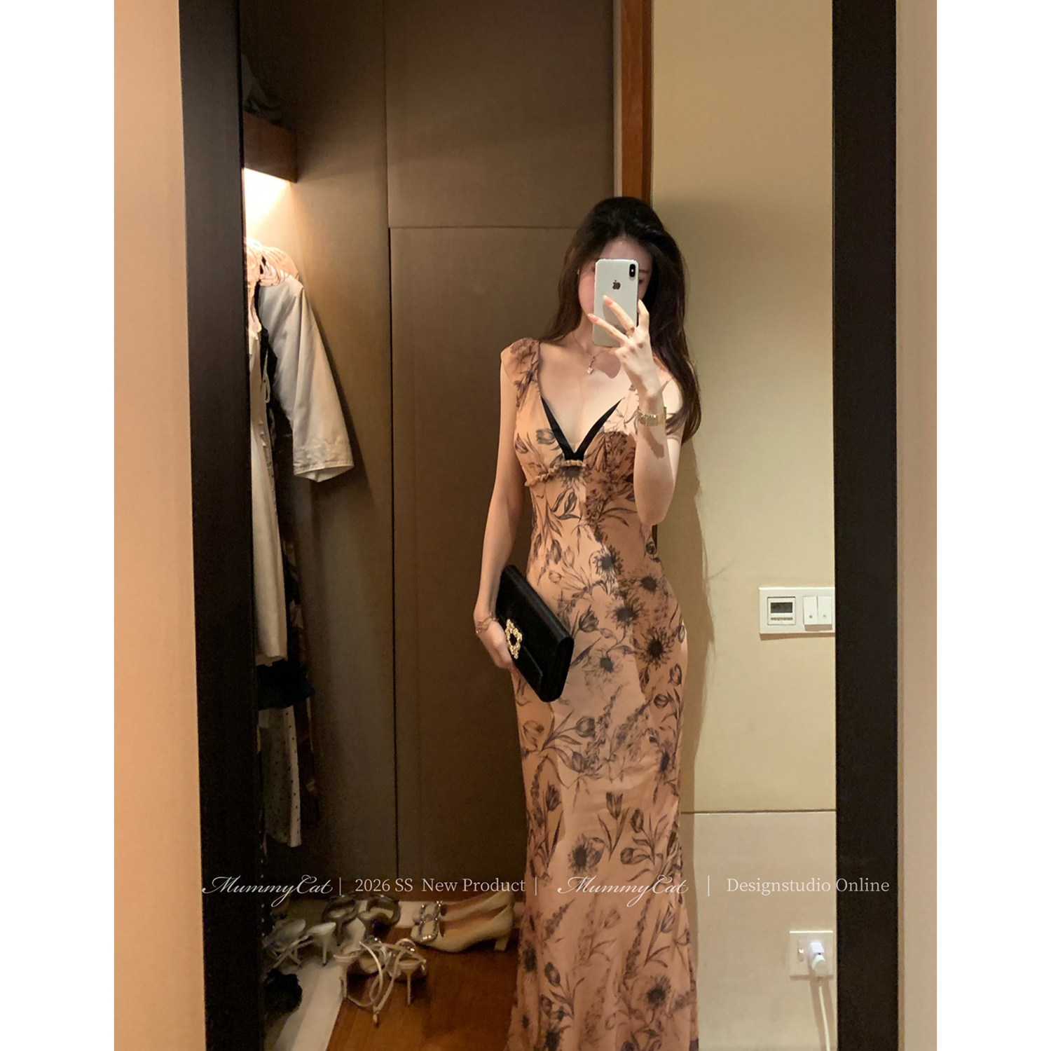 MummyCat下蛋喵 26新品100人丝印花斜裁V领鱼尾连衣裙