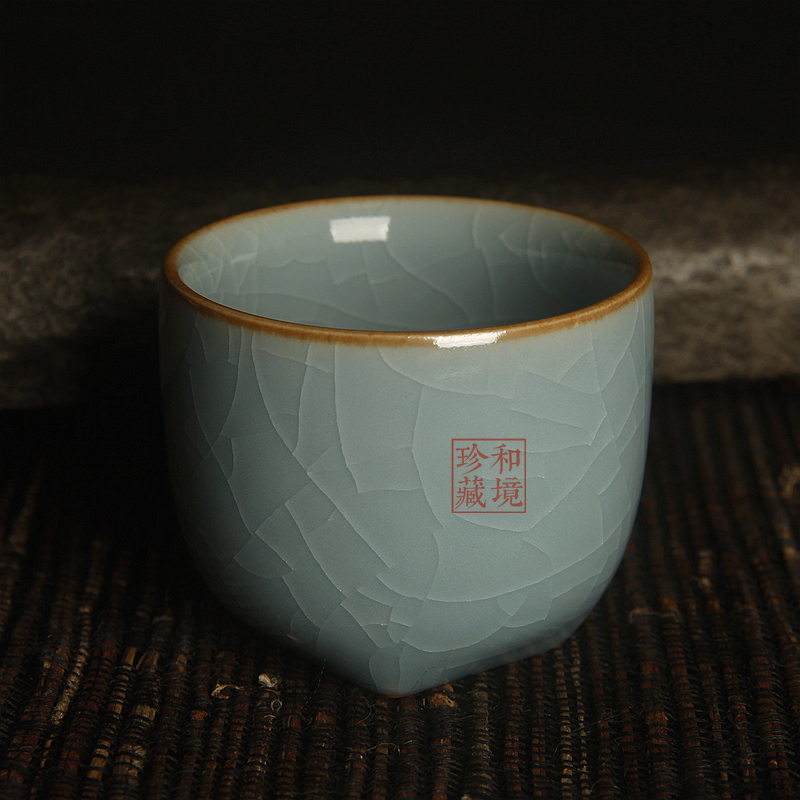 和境堂 景德鎮(zhèn) 青瓷 玉璽杯 天青色主人杯 釉面瑩潤(rùn)經(jīng)典開(kāi)片 茶杯