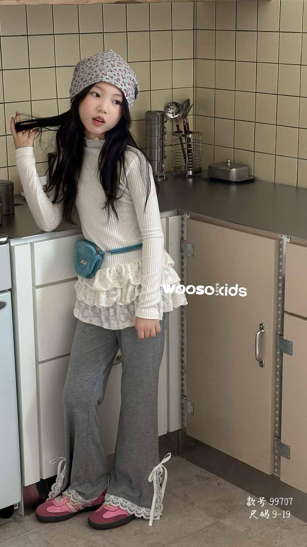 吾束童装秋冬韩版蕾丝花边半高领儿童针织打底衫女童上衣99707