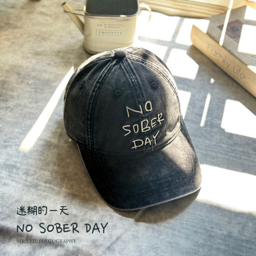 这调调绝了！水洗复古字母棒球帽