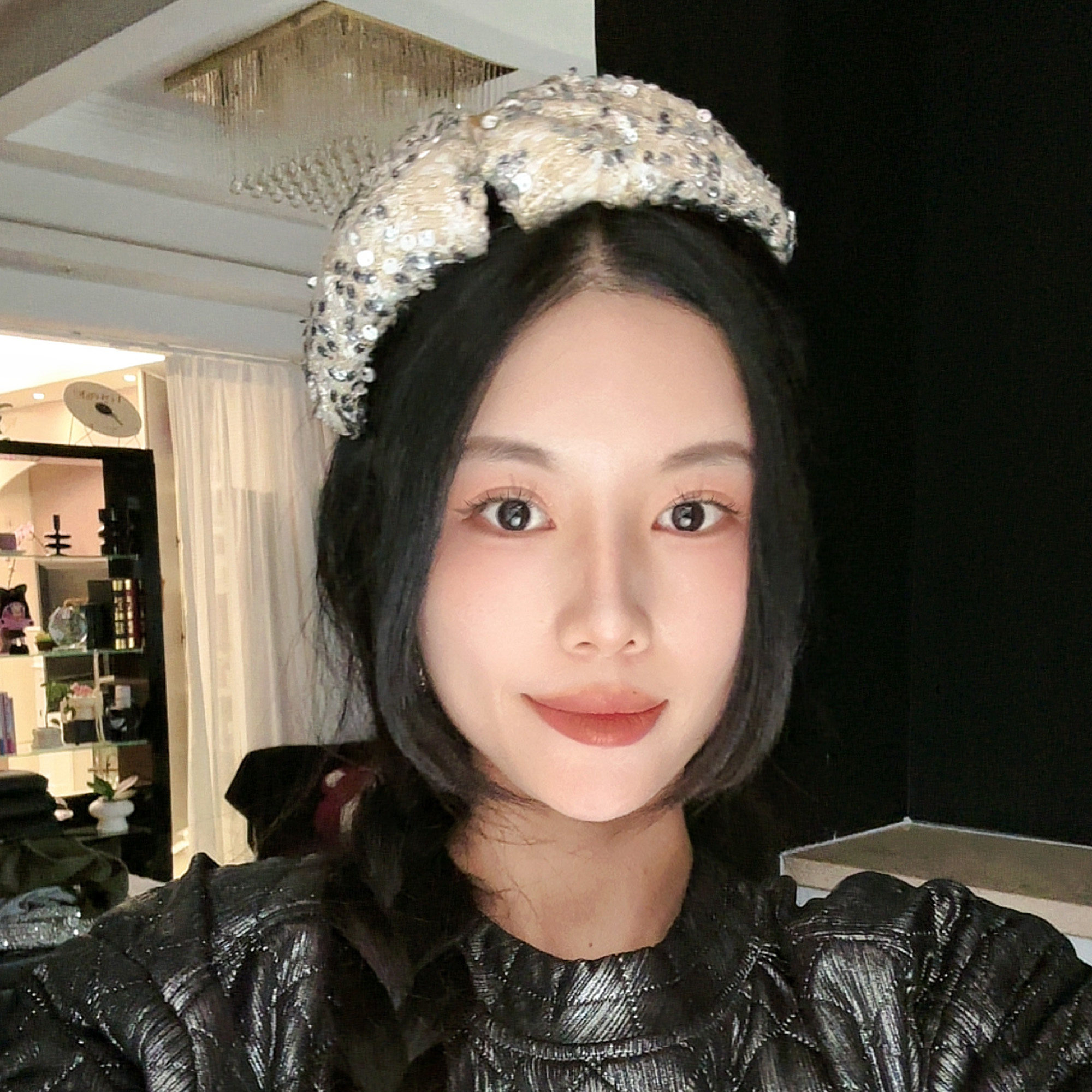 原创独家小香亮片侧蝴蝶结头箍