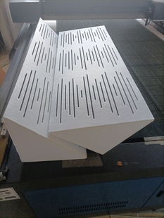 墙角低频陷阱定制底面直角三角形吸收和扩散低频驻波聚酯纤维材质