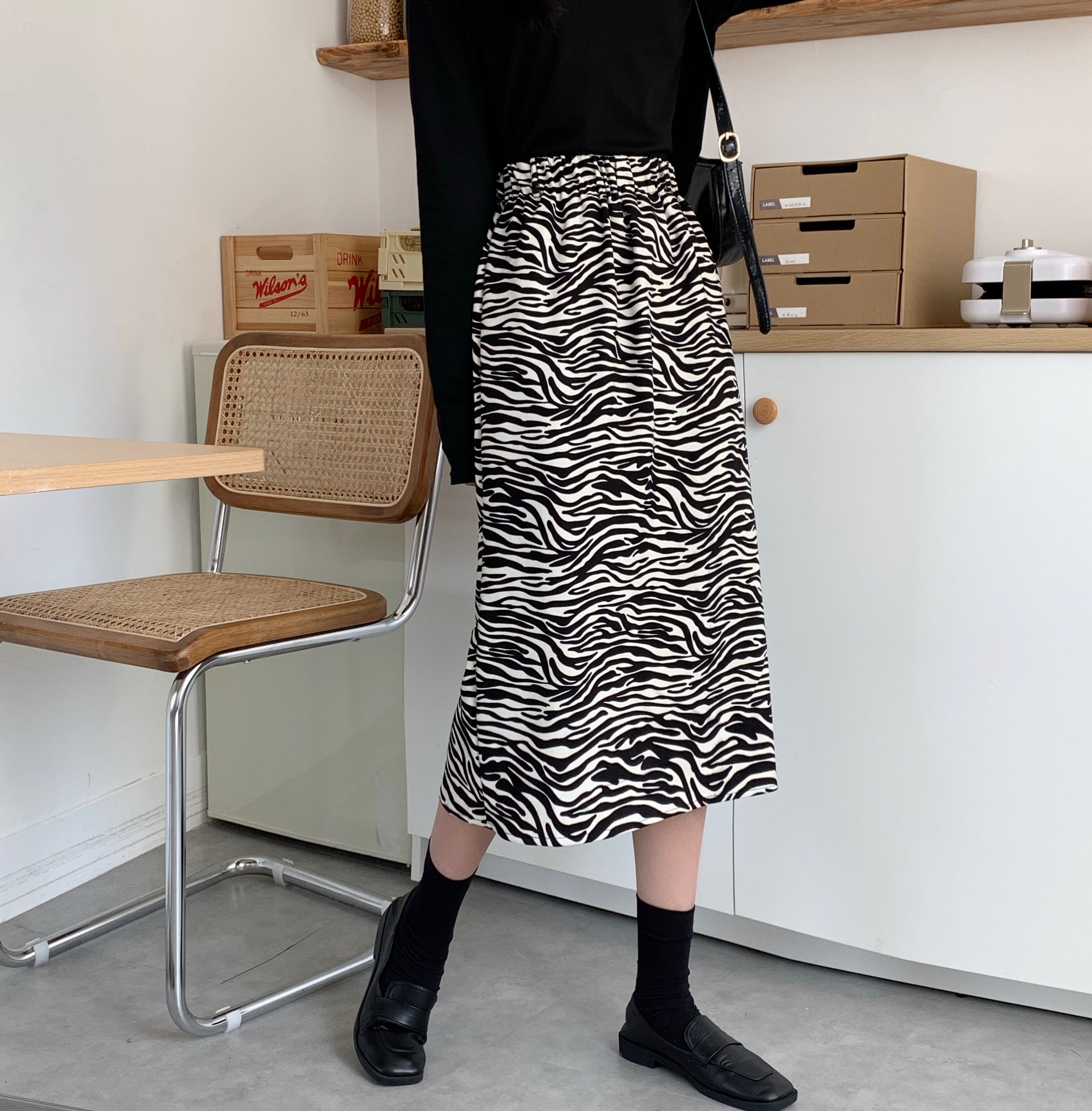 Real shot retro Zebra Print mid length high waist skirt