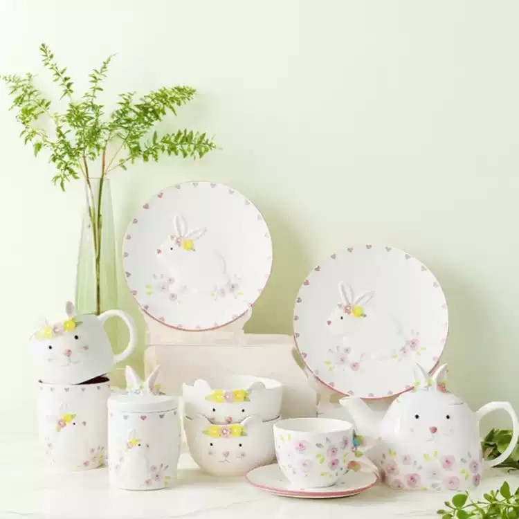 浮雕花兔可爱陶瓷餐具