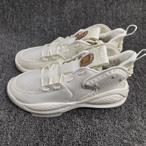 安踏踏霸道独白系带男子