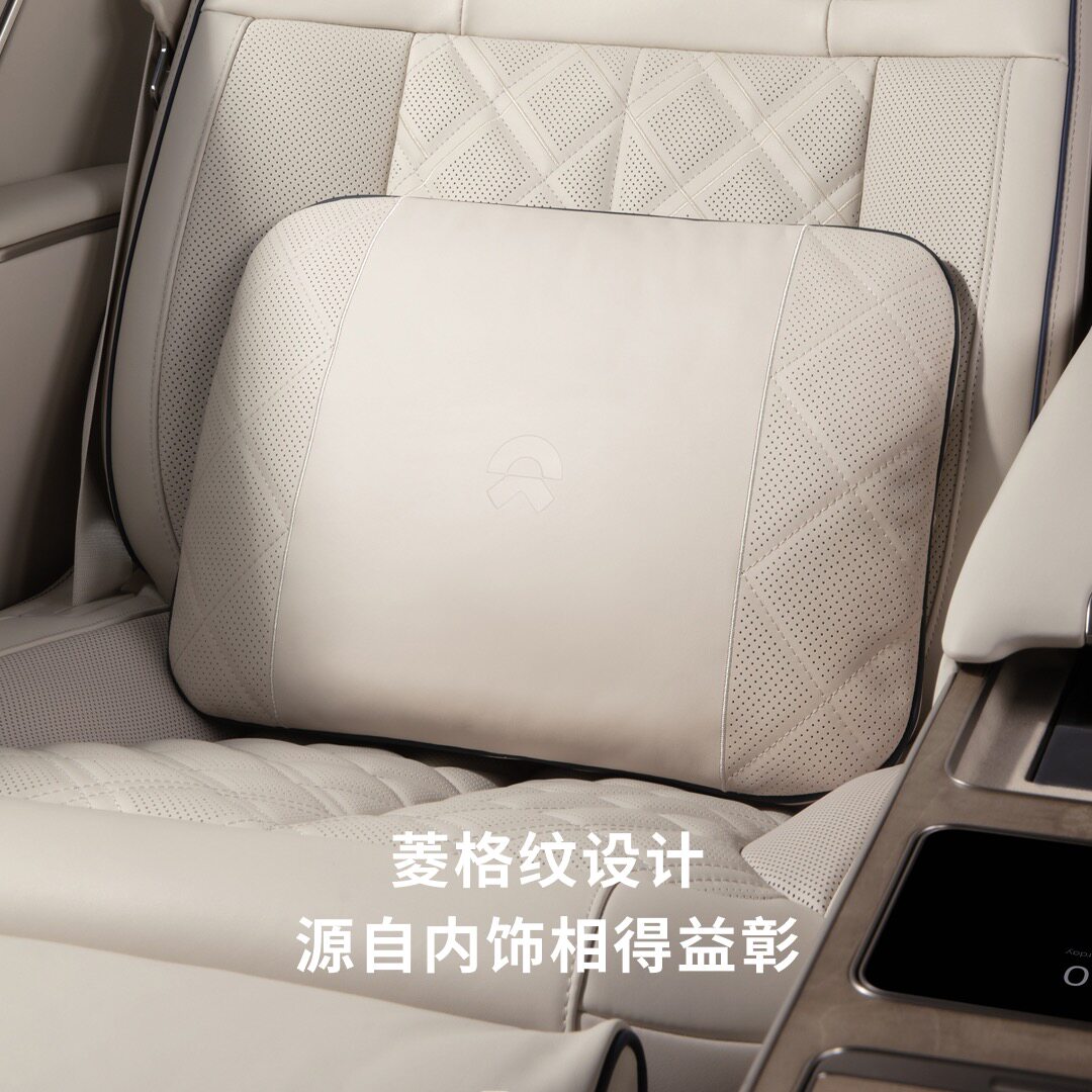 2026款蔚来ES9ET9后排真皮腰靠车载抱枕两用商城原厂正品代购头枕