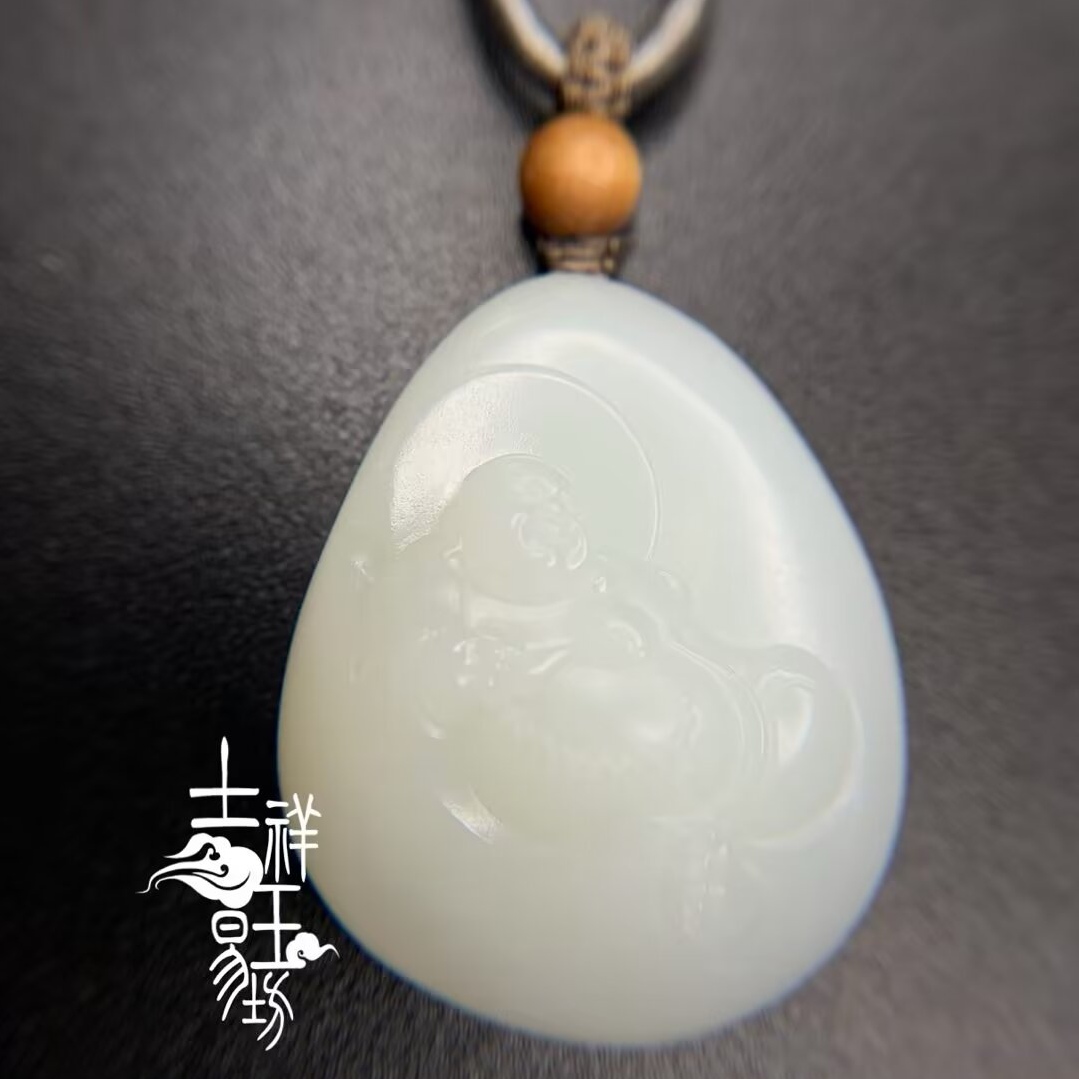 *吉祥玉易坊*俄罗斯白玉  一级白细  笑口常开 弥勒佛挂件