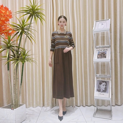 A170咖条拼接设计款气质秋冬轻奢针织连衣裙时尚复古玥玥羊