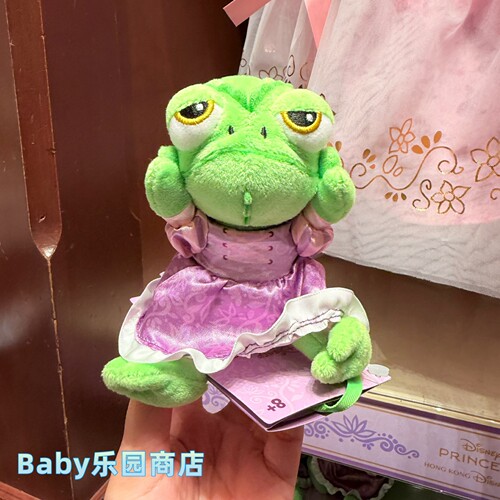 香港迪士尼 乐佩长发公主帕斯卡尔青蛙毛公仔 玩偶，肩膀坐仔