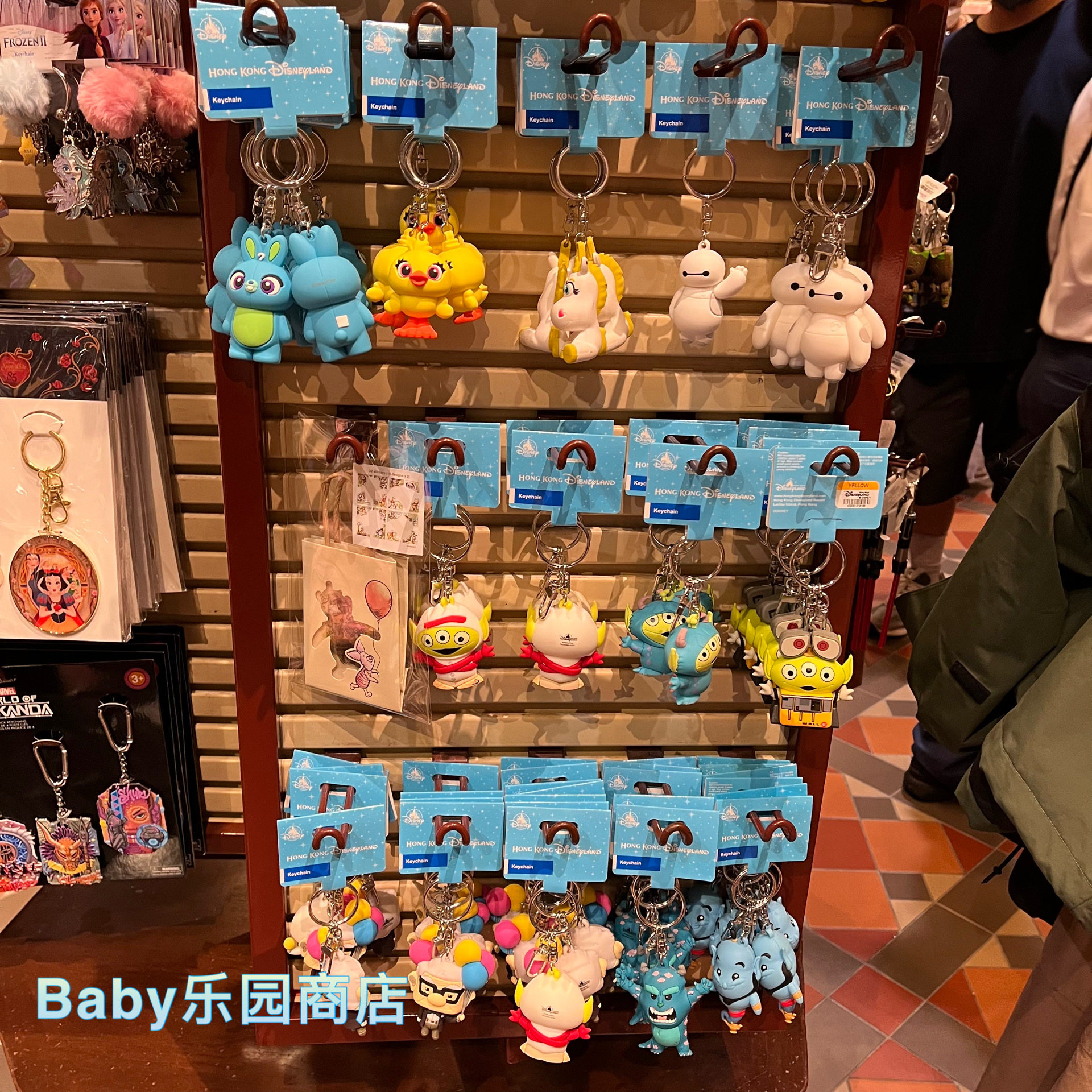 香港迪士 玩具总动员大白兔哥达鸭三眼仔卡通动漫硅胶钥匙扣挂件