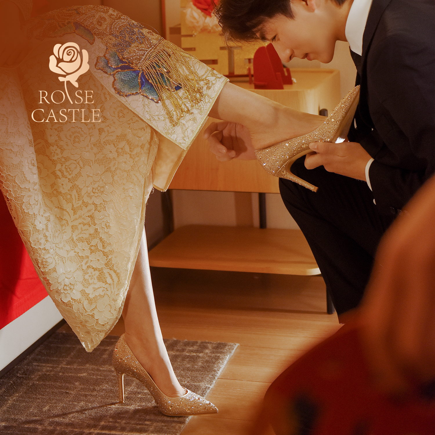 秀禾婚纱两穿新娘鞋不累脚水钻