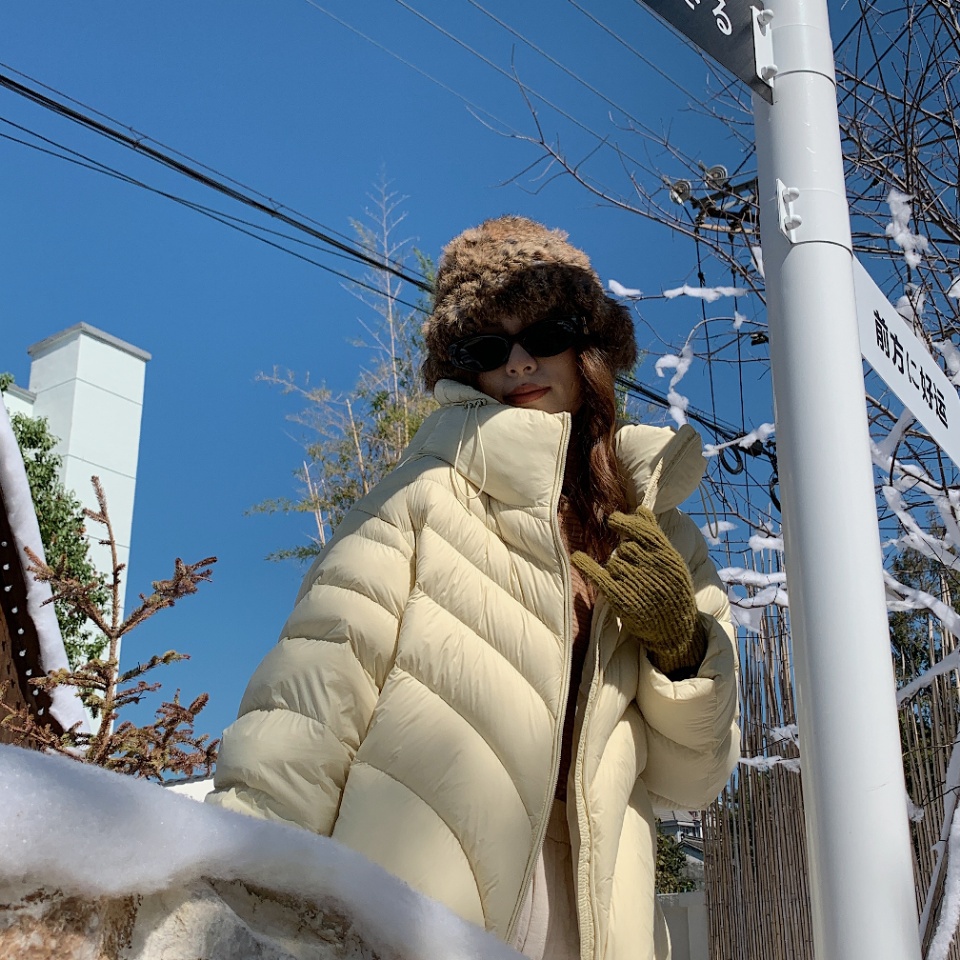 诺诺溯源圣诞氛围感泡芙连帽保暖绗缝设计感保暖羽绒服外套22529