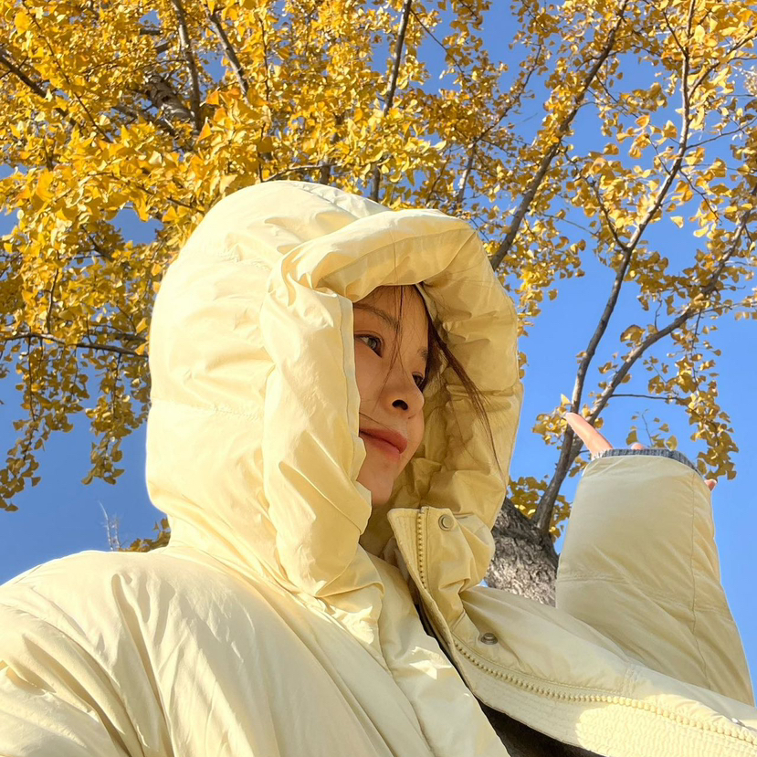 诺诺小众设计-冬上新柔软连帽云朵休闲保暖羽绒服外套W613
