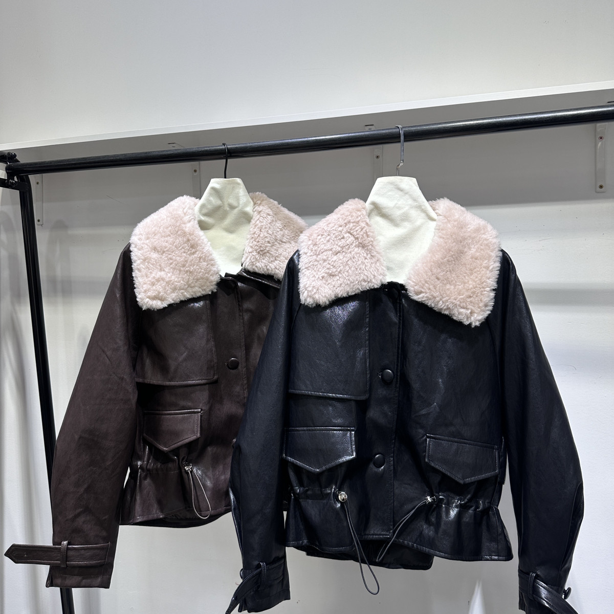 诺诺店百搭时尚保暖羽绒服外套(配可拆卸真羊毛毛领,内胆)Y85125,女装/女士精品,羽绒服,淘宝优惠券,粉丝福利购,淘宝优惠卷