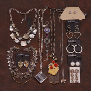 J88这批老好货等了三年孤品打版样品KC秀款女夸张项链耳钉中古着