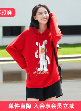 歌蒂诗春季新款红色卡通减龄印花上衣时尚连帽卫衣8D10E3862