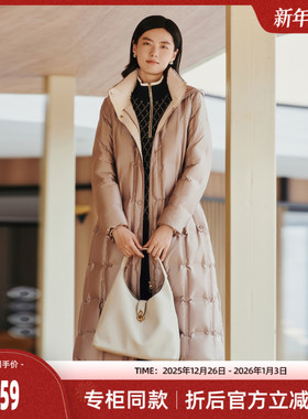 【长款鹅绒服】歌蒂诗冬季专柜新款保暖过膝连帽羽绒服 1E42Y3697