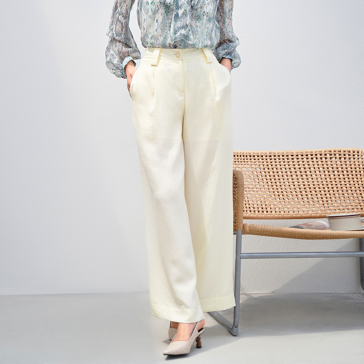 2022西装裤歌蒂诗宽松