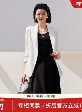 歌蒂诗秋专柜新款时尚气质直角肩职场通勤西装外套 8E12W1120
