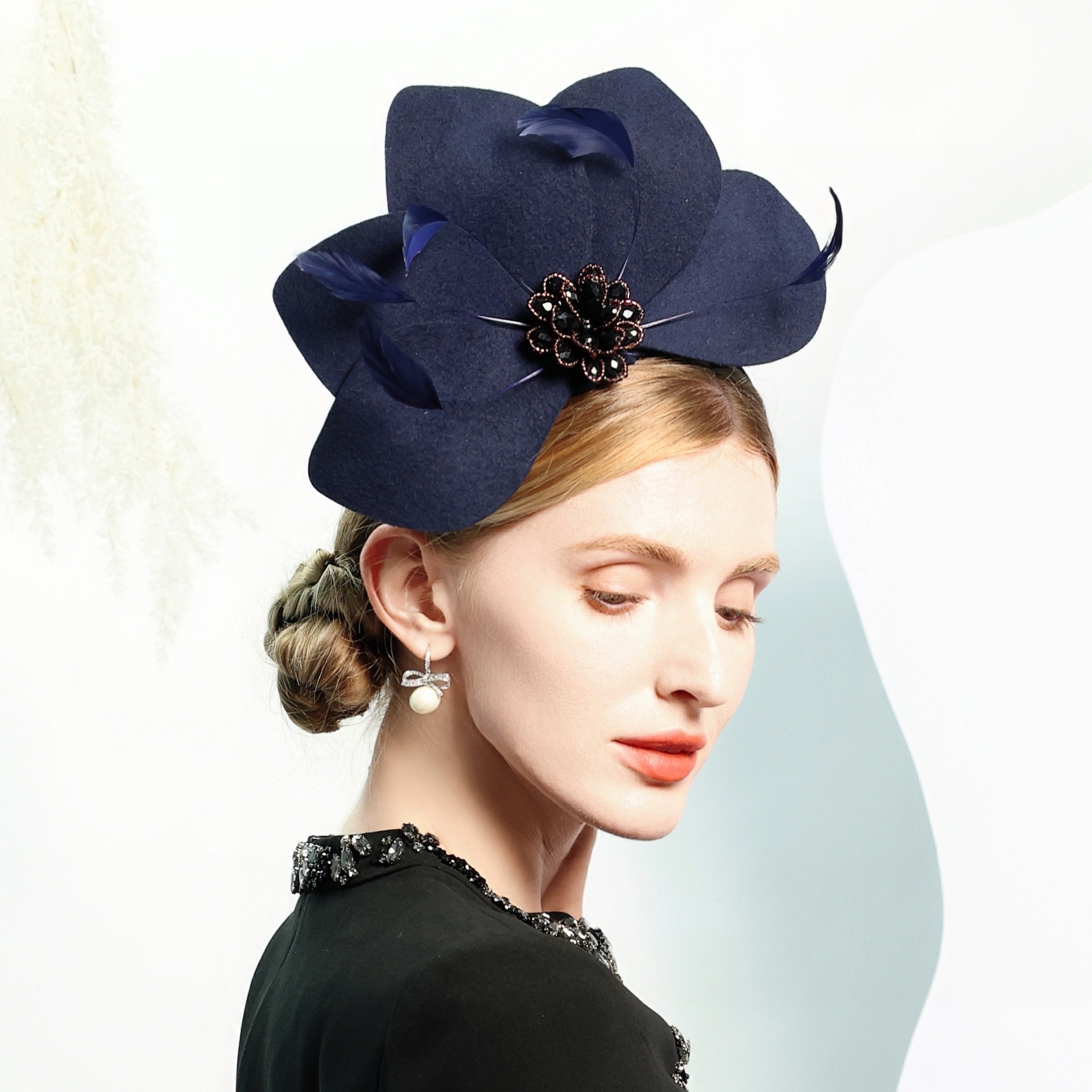EE 秋冬新款 优雅时尚英式宴会发箍礼帽花卉造型聚会小礼帽女