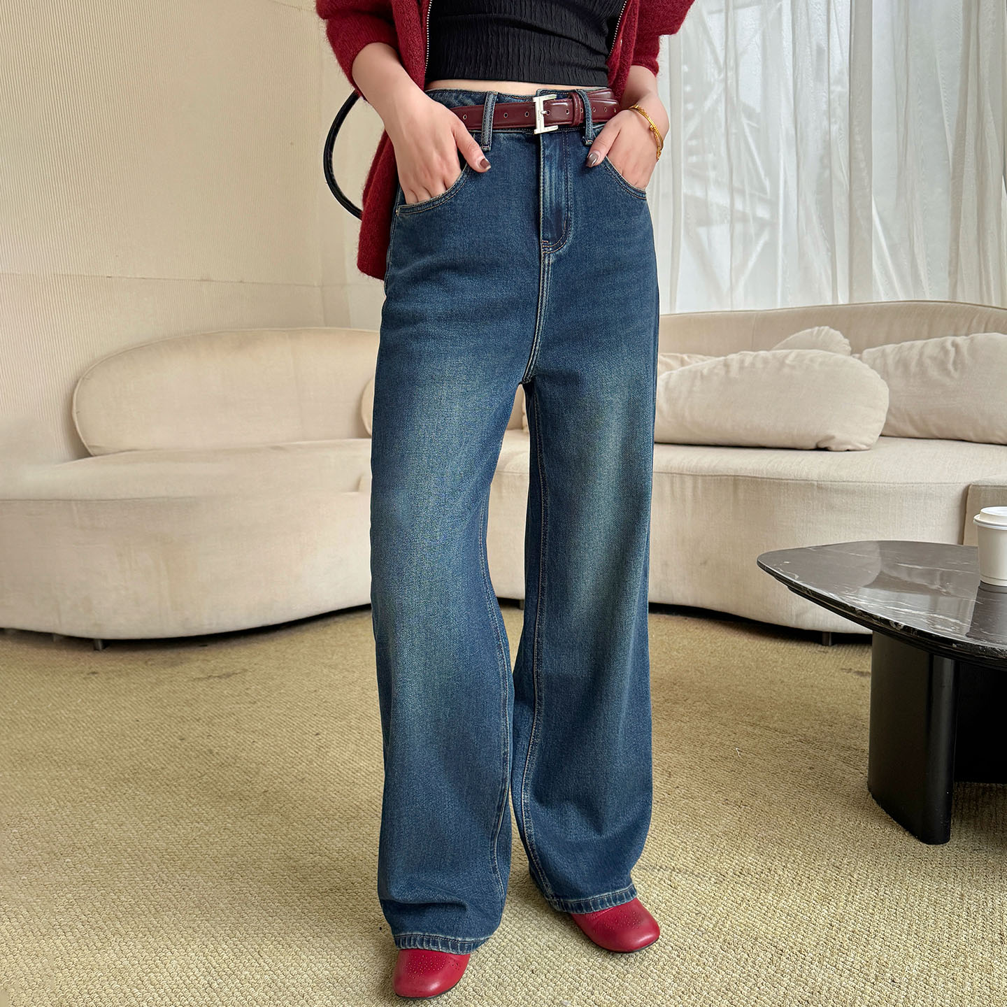 秋季车厘子刺绣宽松女牛仔阔腿裤