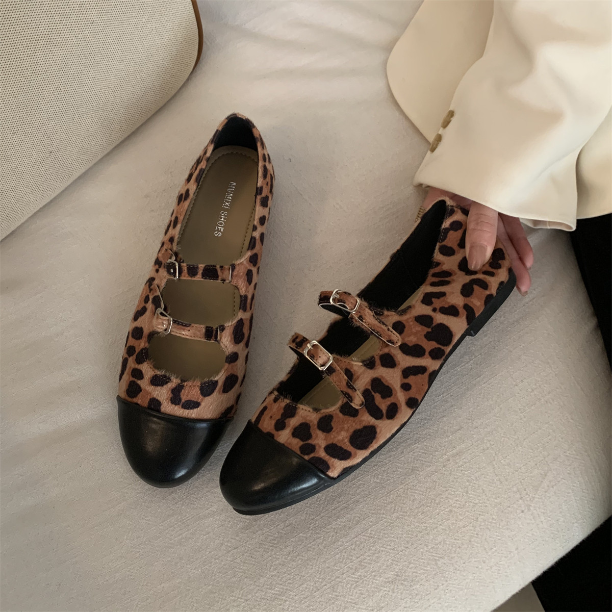 单鞋女平底豹纹百搭2026新款网红舒适复古软底一脚蹬玛丽珍鞋低跟,女鞋,浅口单鞋,淘宝优惠券,粉丝福利购,淘宝优惠卷