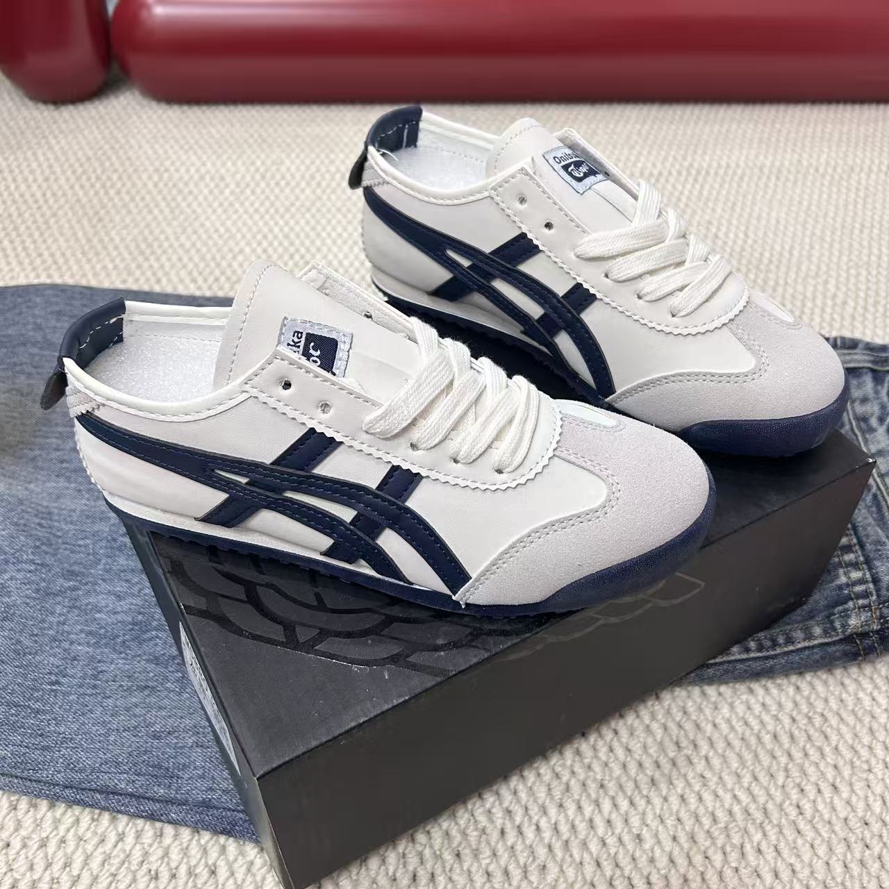 男鞋鬼薄款女鞋单鞋软底秋季男女透气帅气虎子女鞋情侣校园阿甘鞋