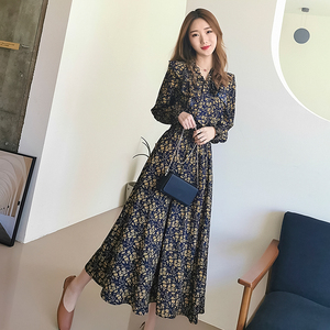 碎花雪纺连衣裙女2026过膝裙子收腰显瘦气质森系长袖春秋韩版女装