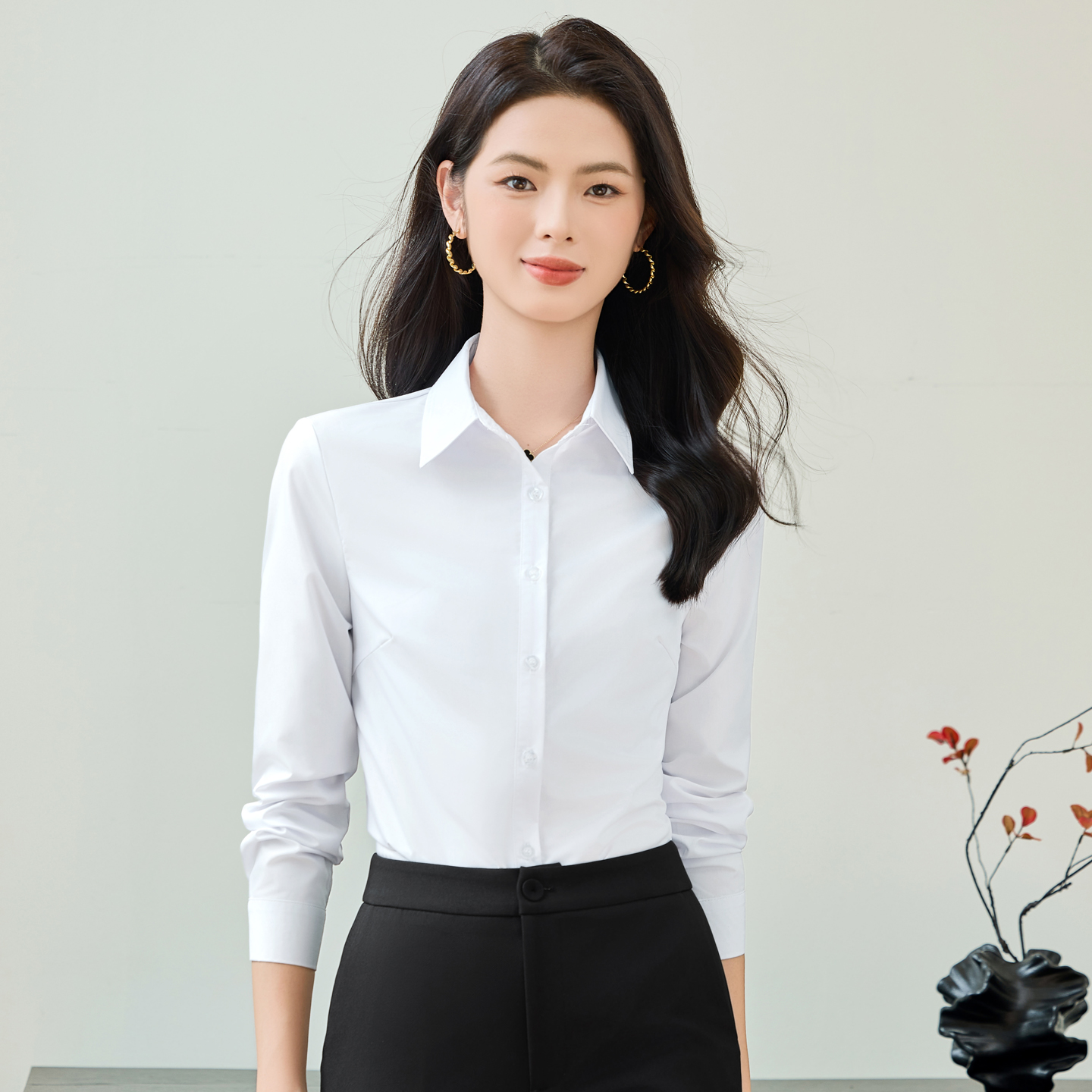 职场通勤白衬衫女修身黑色衬衣