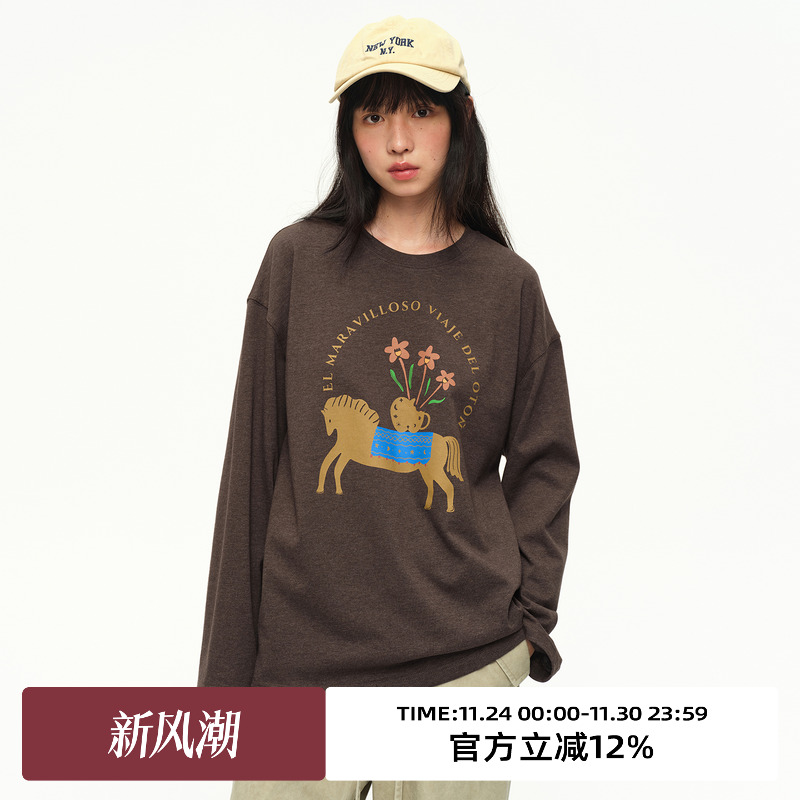 小马印花/圆领宽松休闲长袖T恤