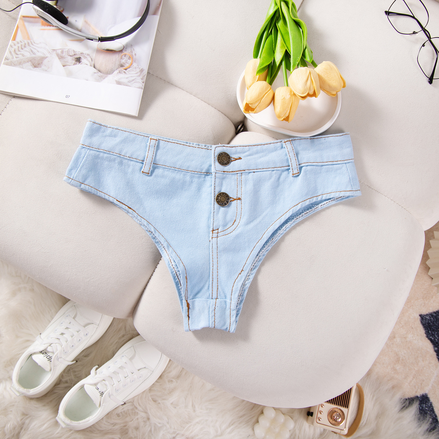 纯欲风夜店性感辣妹牛仔短裤