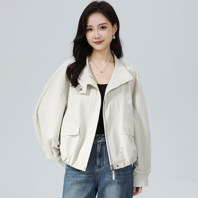 白色立领短款牛仔外套女春秋新款女装休闲宽松上衣长袖工装夹克女,女装/女士精品,短外套,淘宝优惠券,粉丝福利购,淘宝优惠卷