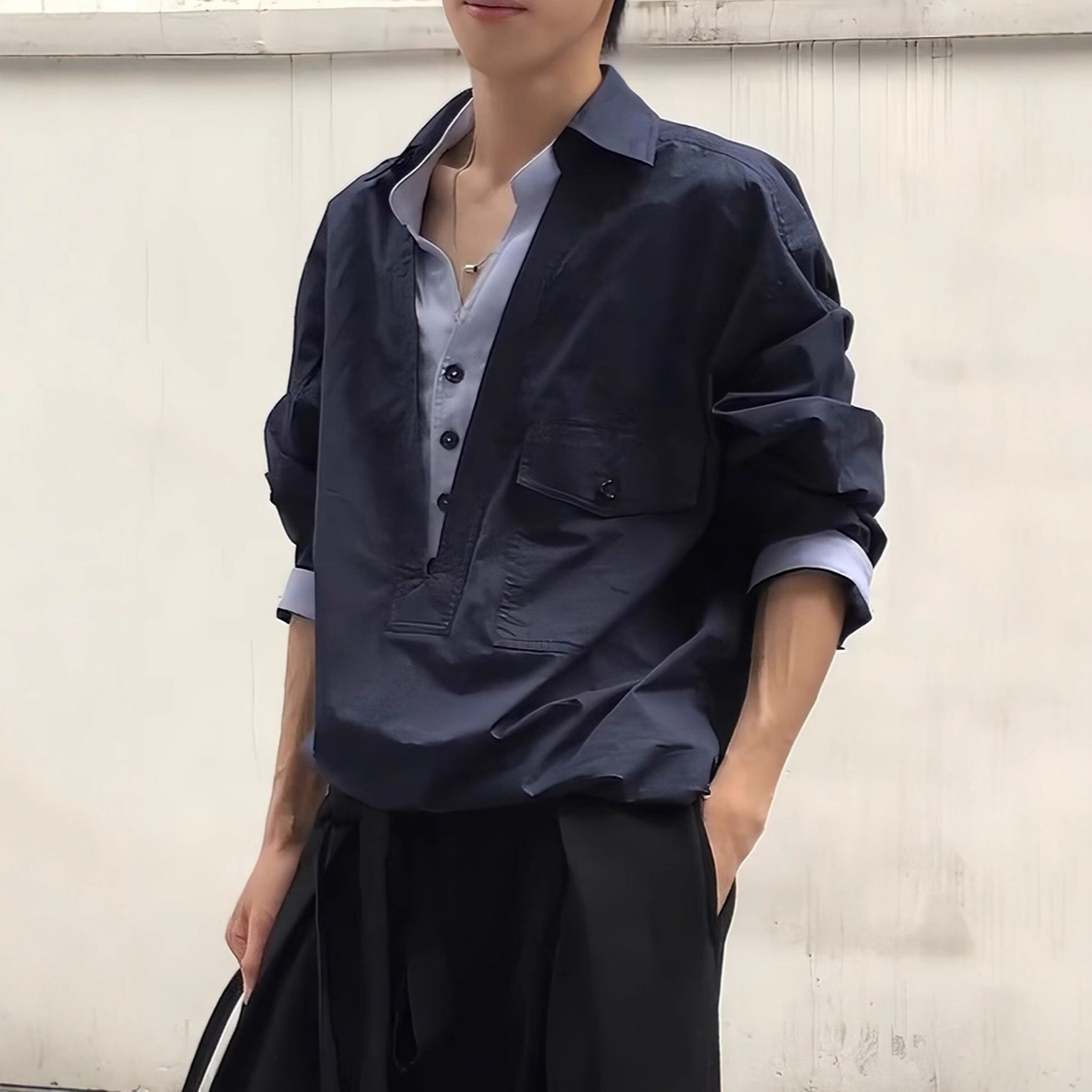 垂感套头假两件设计长袖衬衫秋季潮流深V翻领商务绅士休闲上衣男