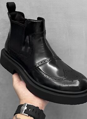 W578冬季加绒新款布洛克雕花切尔西靴男士厚底增高真皮漆皮一脚蹬
