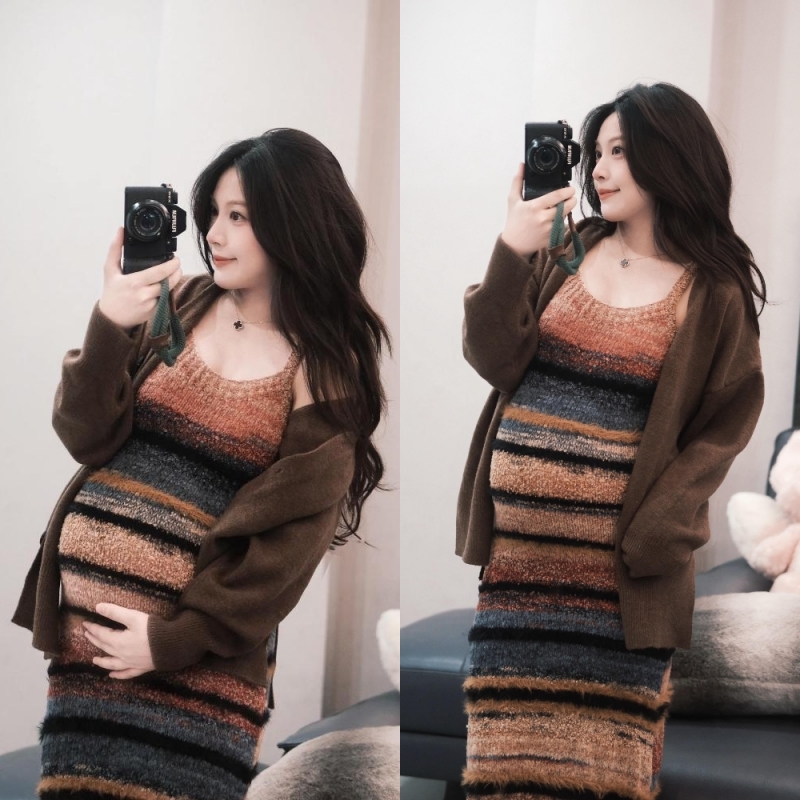 孕妇针织长袖开衫+条纹吊带裙