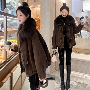 鹅绒派克羽绒服女短款2025冬季新款超大狐狸毛领皮草年轻短外套