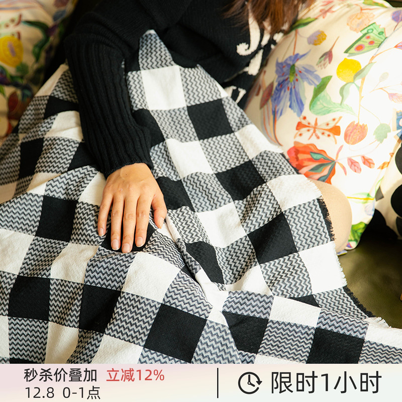盖毯聚酯纤维经典黑白格纹