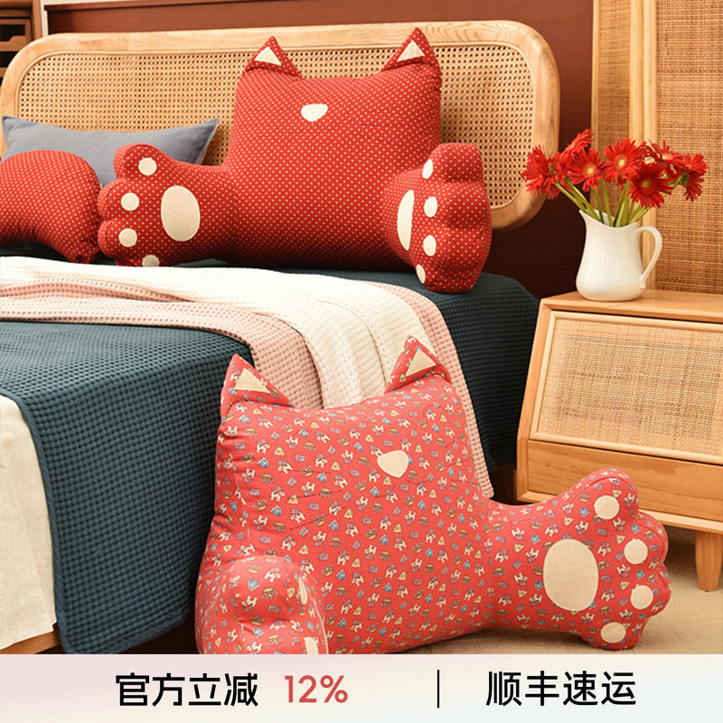 阳春小镇猫咪靠舒适亲肤