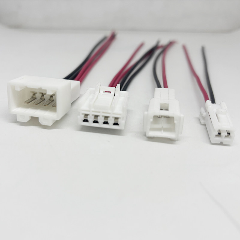 适用吉利领克06 01汽车无损改装车门低音箱喇叭插头座线束扬声器