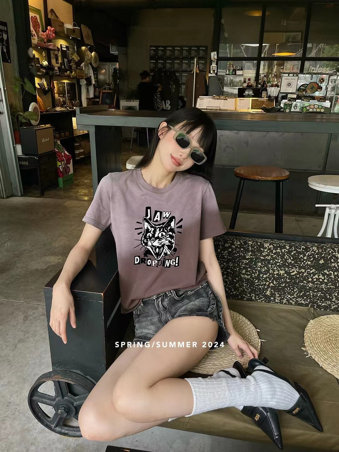 深圳南油小众设计风格女士上衣T恤渐变色虎头刺绣贴布印花短袖