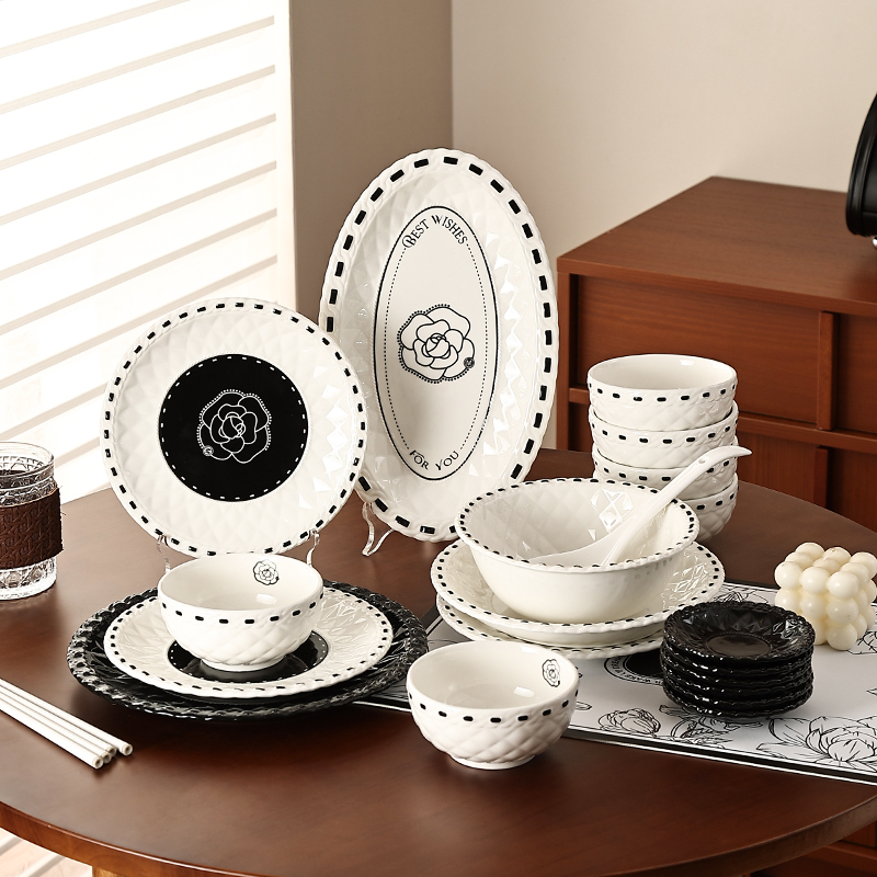 尊慕斯小香风餐具套装