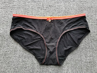 68顺滑冰丝舒适三角内裤女