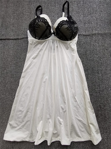 女士文胸打底裙丝滑有钢圈吊带