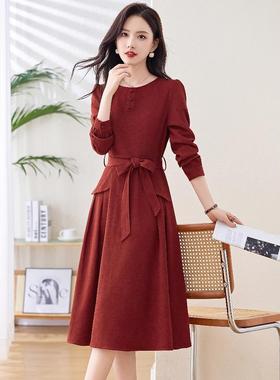 法式复古红色连衣裙女2025秋季新款收腰显瘦气质洋气减龄过膝裙子