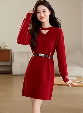 小个子红色羊绒毛衣裙女秋冬2025新款中长款洋气配大衣打底毛衣裙