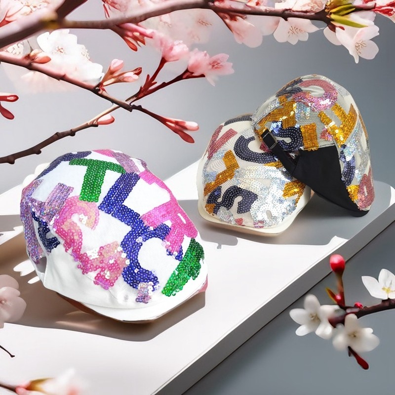 鸭舌帽女士春秋季彩色亮片民族风云南洋气前进帽2024新款贝雷帽子